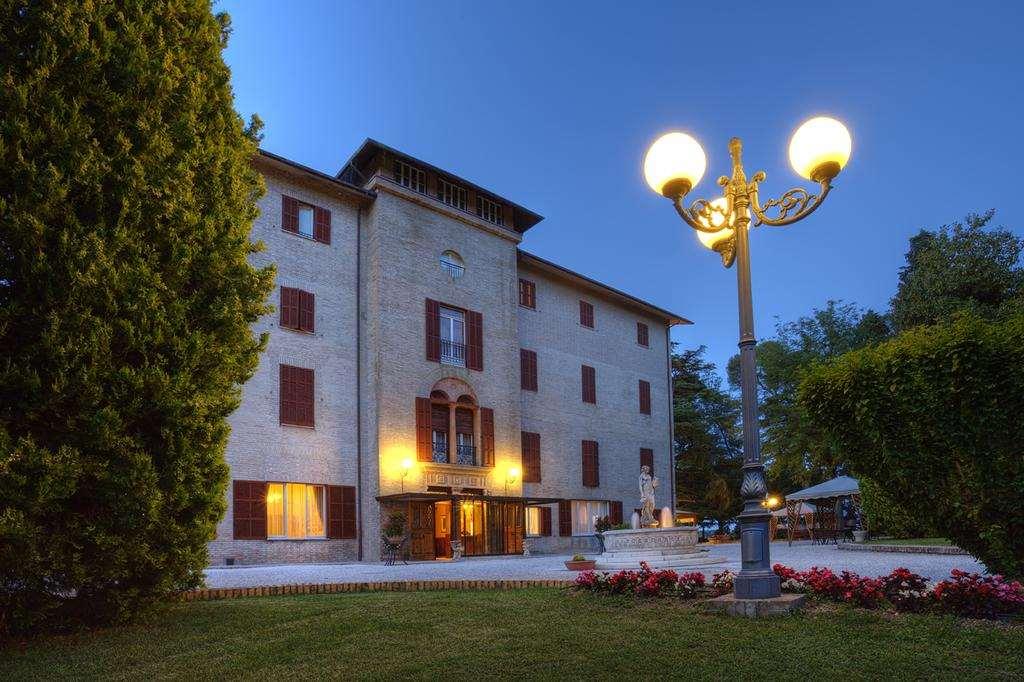Quiete Hotel 4*